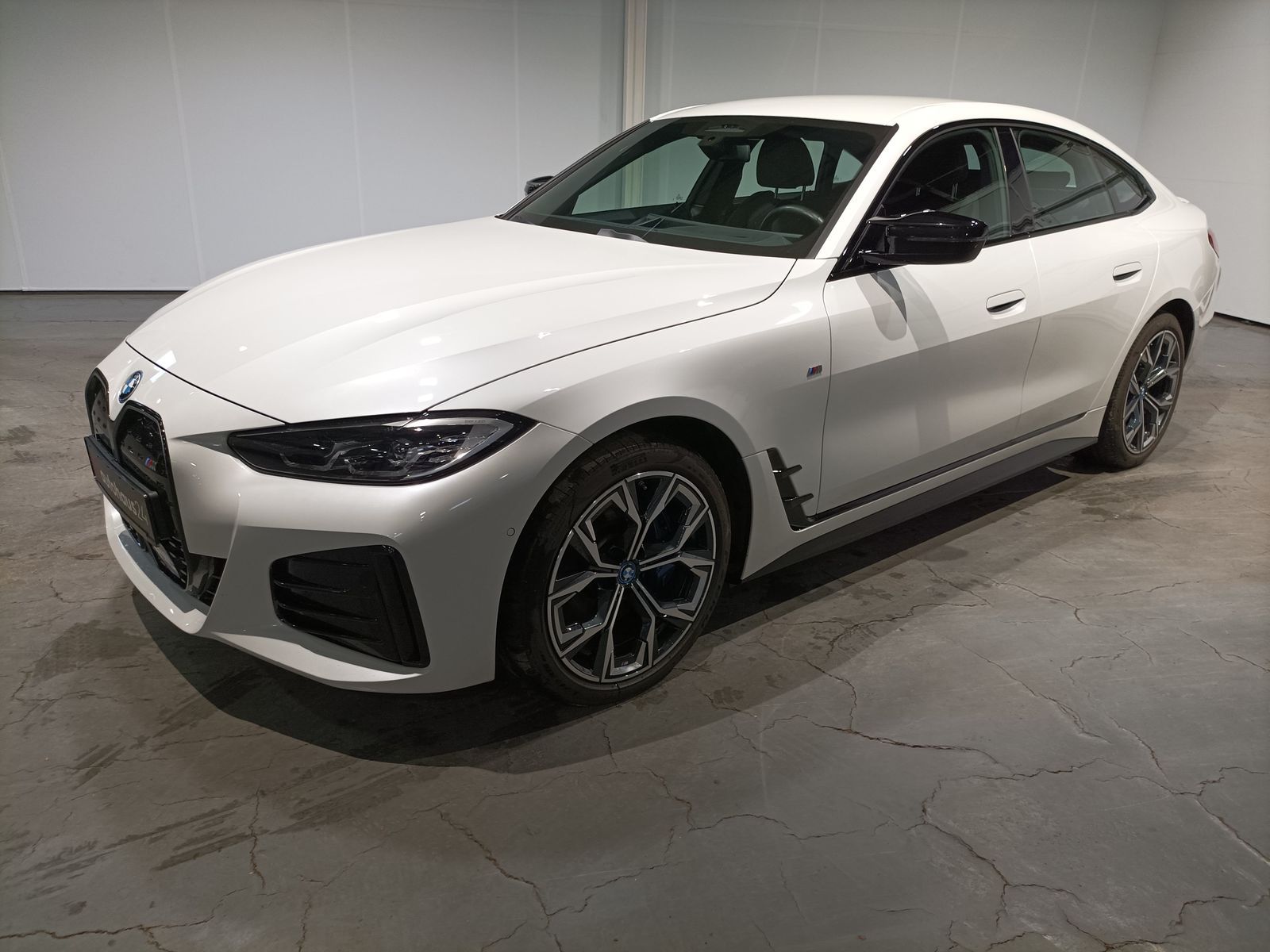 BMW i4 - M50 81,1 kWh LED|Navi|CAM|ACC|SHZ imagem 3