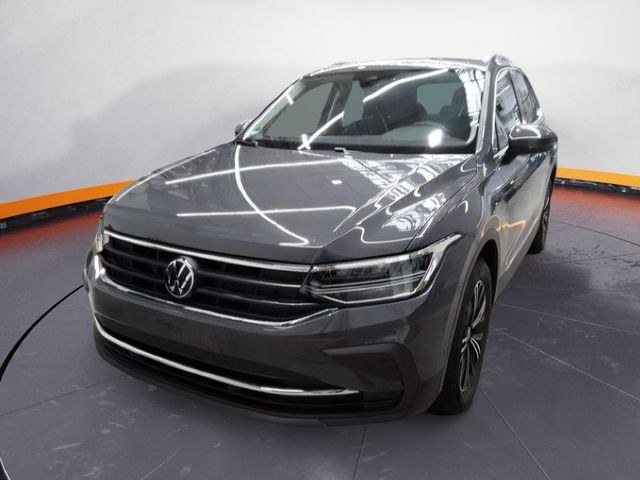 Volkswagen Tiguan Move 4M 2.0 TDI DSG Navi LED ACC RFK AHK