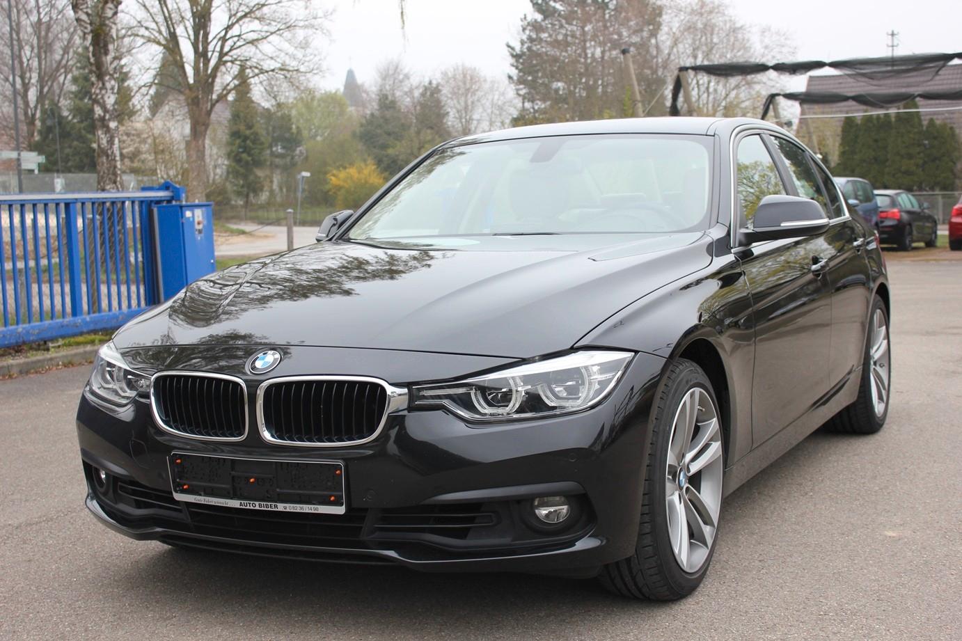 BMW 330iA Limousine Navi-LED-AHK-LM18"-1.Hand