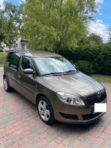 Skoda Roomster 1.6 TDI TÜV bis 03/27, AHK,... - Skoda Roomster mit Diesel-Antrieb: 1.2