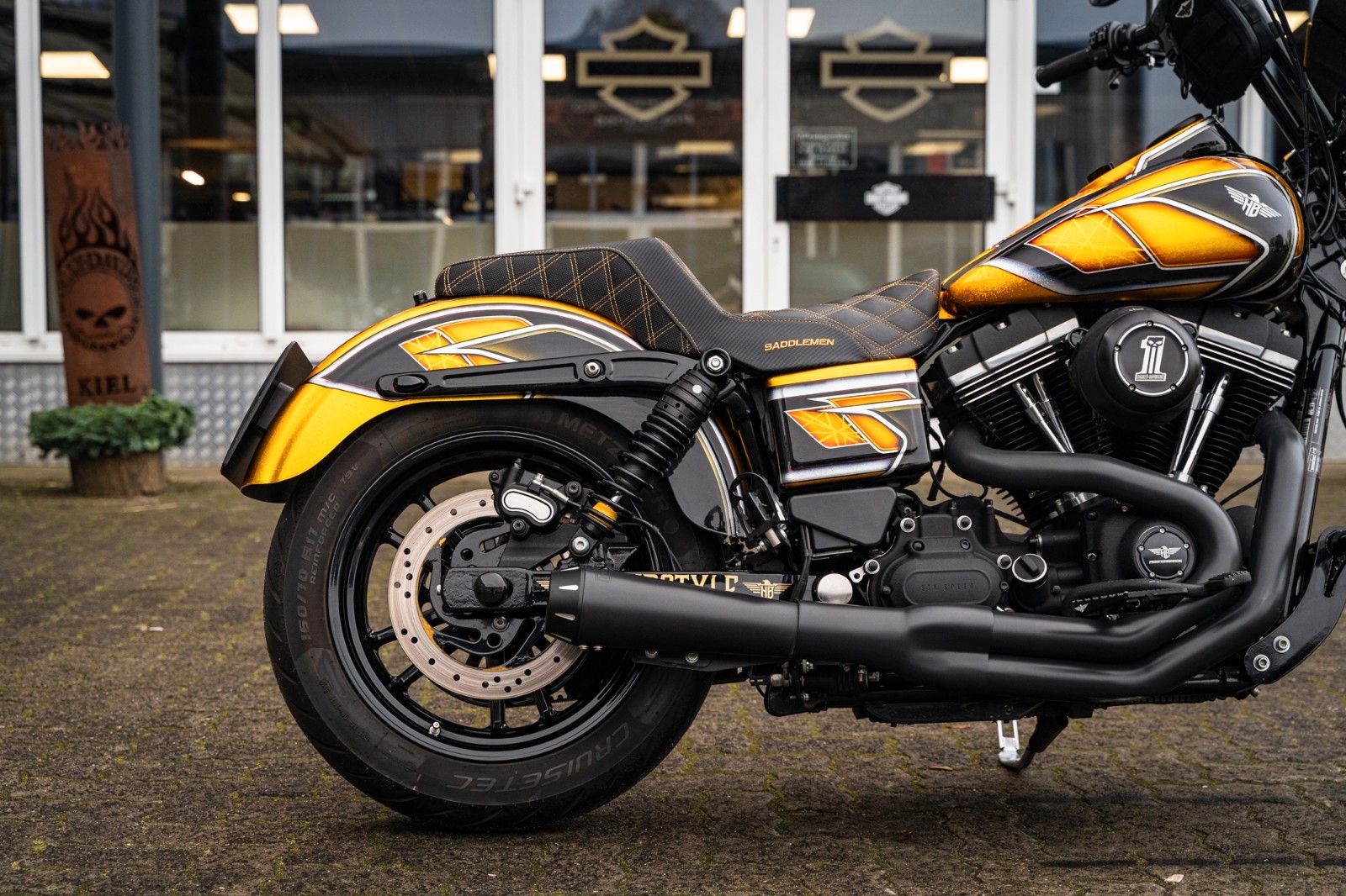 Fahrzeugabbildung Harley-Davidson Dyna Street Bob Ltd. Heinz Bikes Clubstyle 1of1