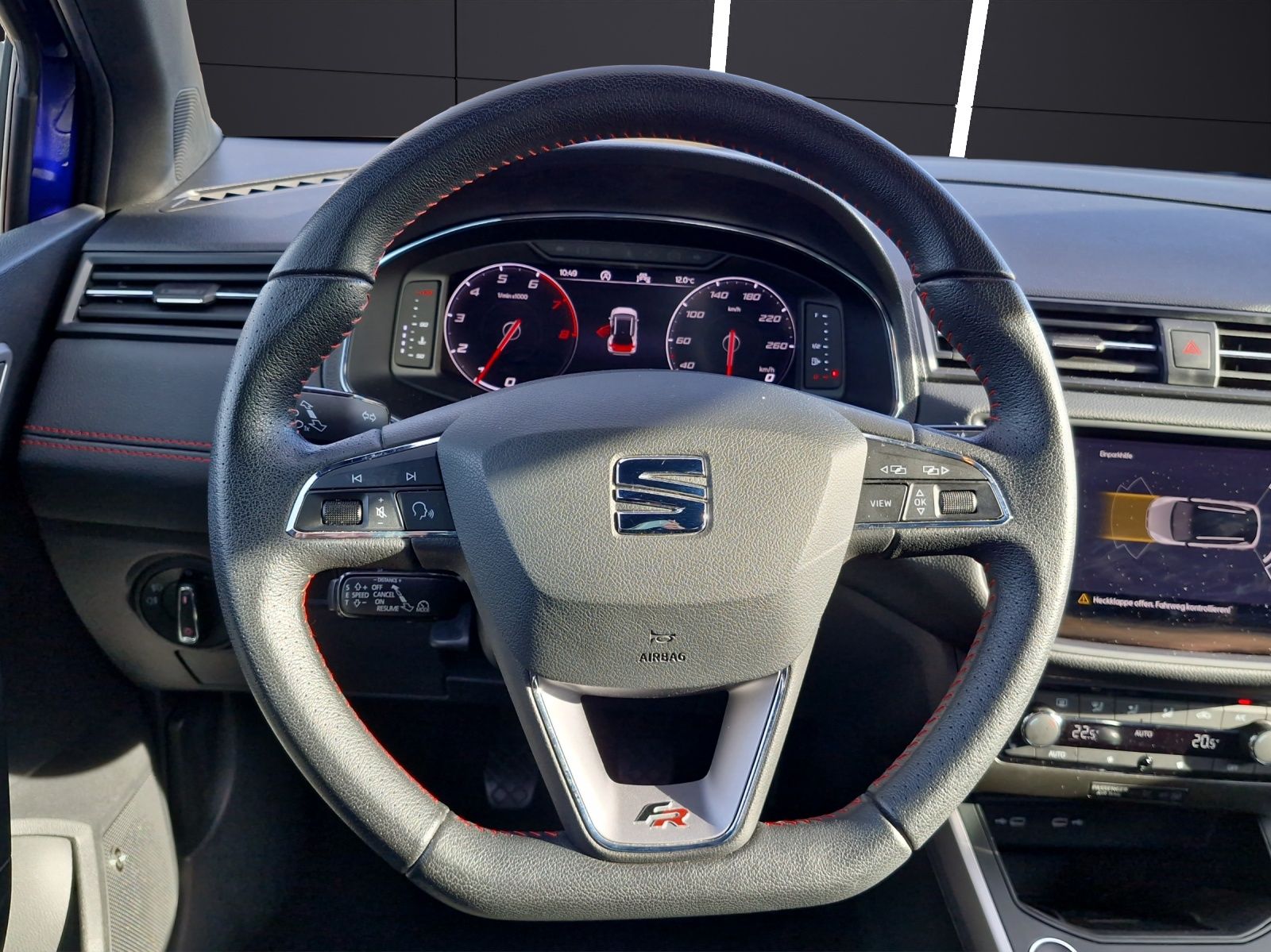 Fahrzeugabbildung SEAT Arona 1.0 TSI FR DSG BEATS NAVI RFK