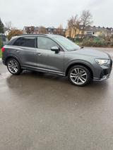 Audi Q3 40 TFSI quattro S tronic S line  - Audi Q3 Gebrauchtwagen in Köln