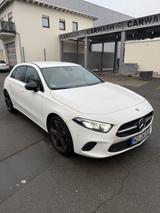 Mercedes-Benz A 220 DCT - - Mercedes-Benz A 220 mit Anhängerkupplung