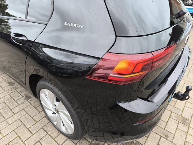Fahrzeugabbildung Volkswagen Golf VIII 1.5 TSI Enegy LED NAVI AHK CLIMATRONIC
