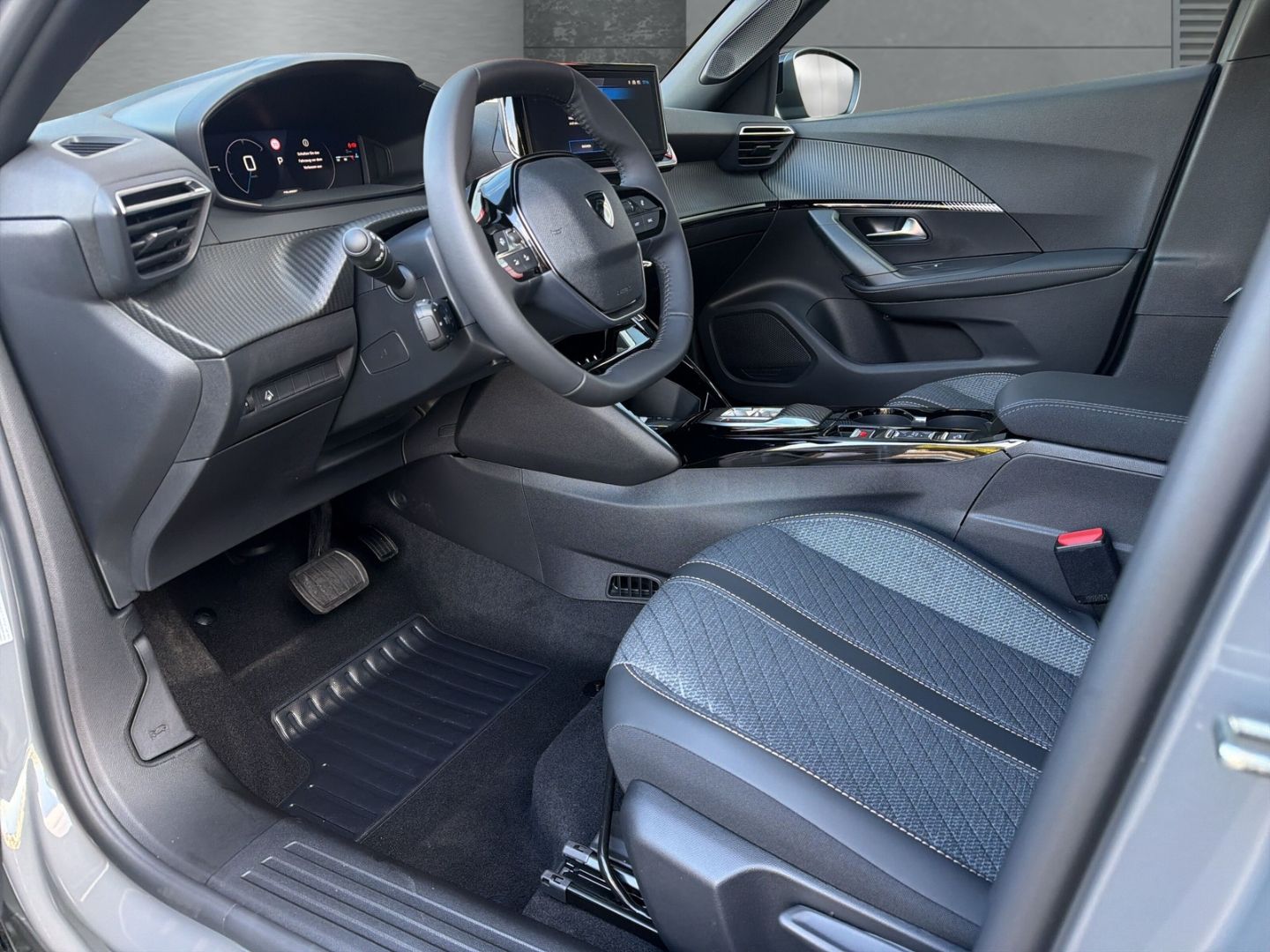 Peugeot 2008 - Bild 7
