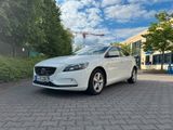 Volvo v40 2.0 diesel - Volvo V40 in Frankfurt (Main)