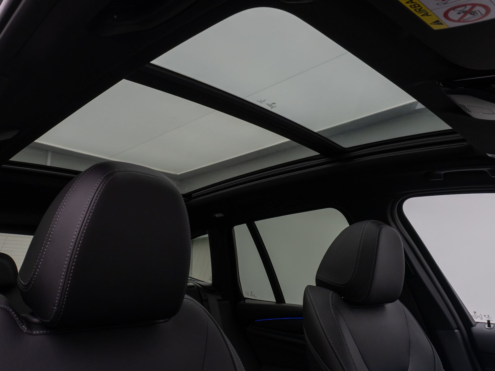 Fahrzeugabbildung BMW X3 xD20i M Sport 360° Laser DAB DispKey Panorama