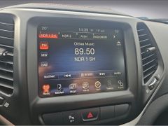 Fahrzeugabbildung Jeep Cherokee 3.2 Trailhawk 4WD