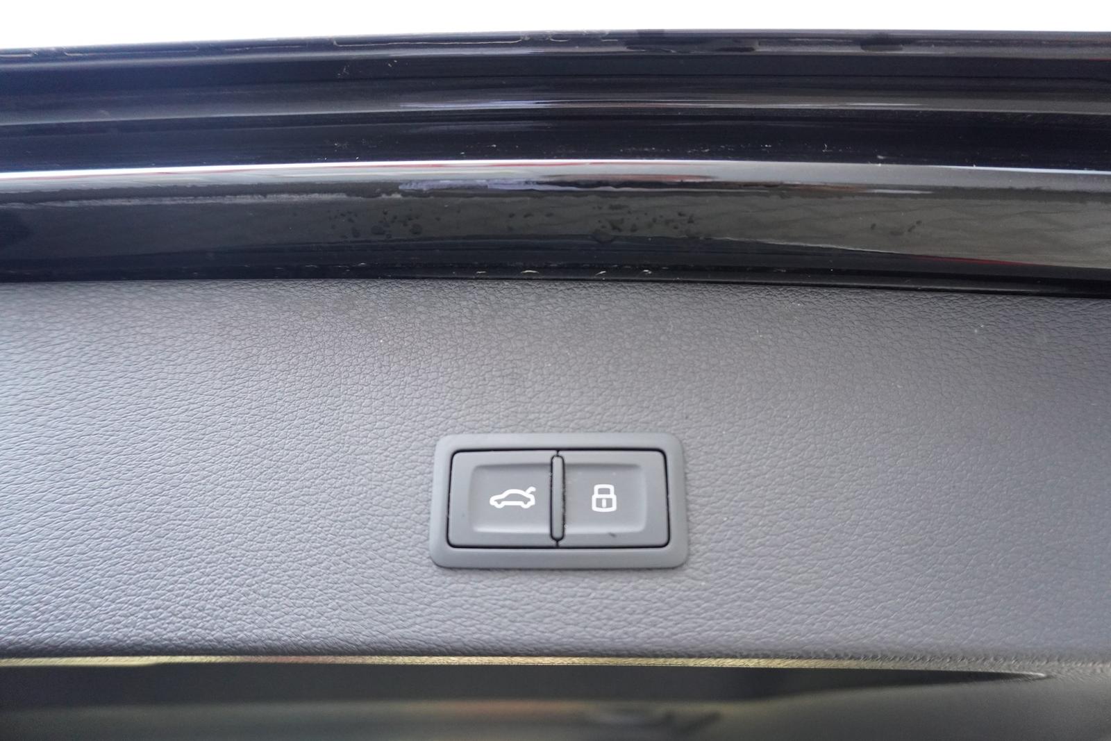 Audi Q2 35 1.5 TFSI S line LED Navi Sitzheizung AHK