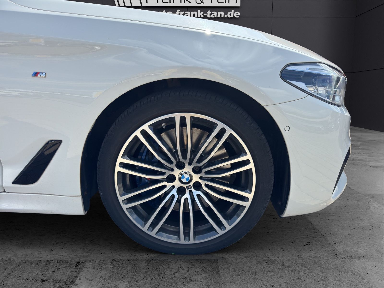 Fahrzeugabbildung BMW 540 d Touring xDrive MSport/2.Hand/Pano/H&K/