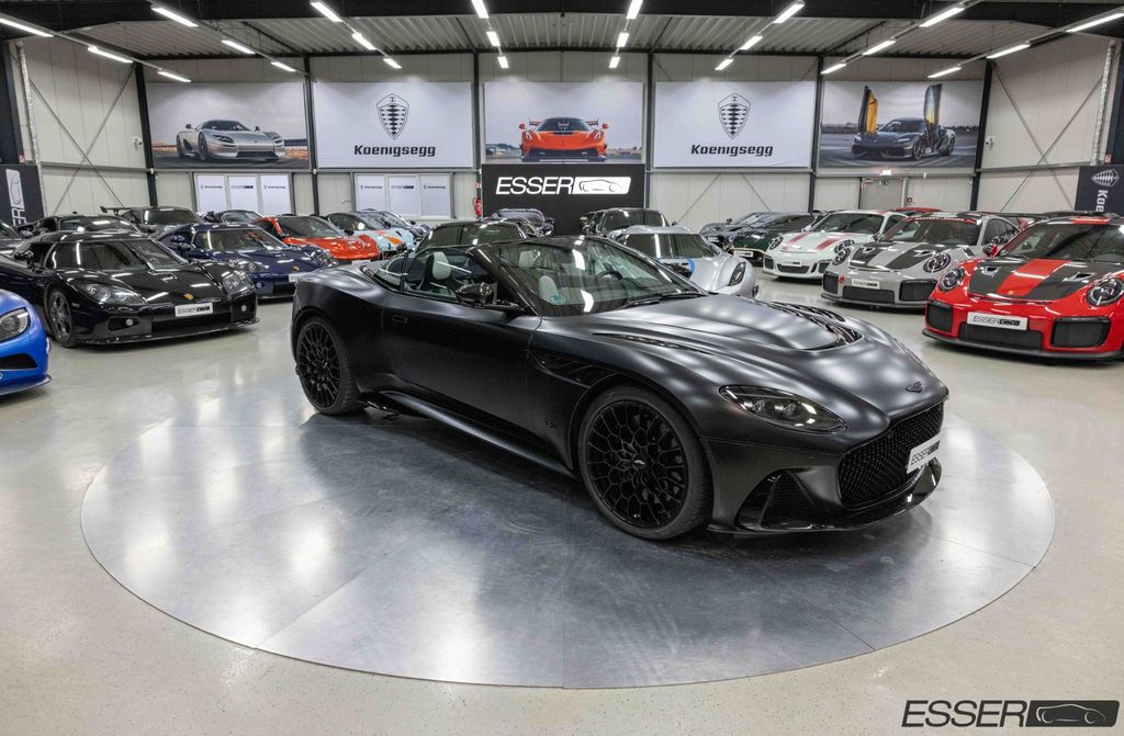 Image of Aston Martin DBS