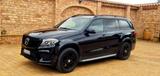 Mercedes-Benz GLS 350 - schwarze Mercedes-Benz GLS 350