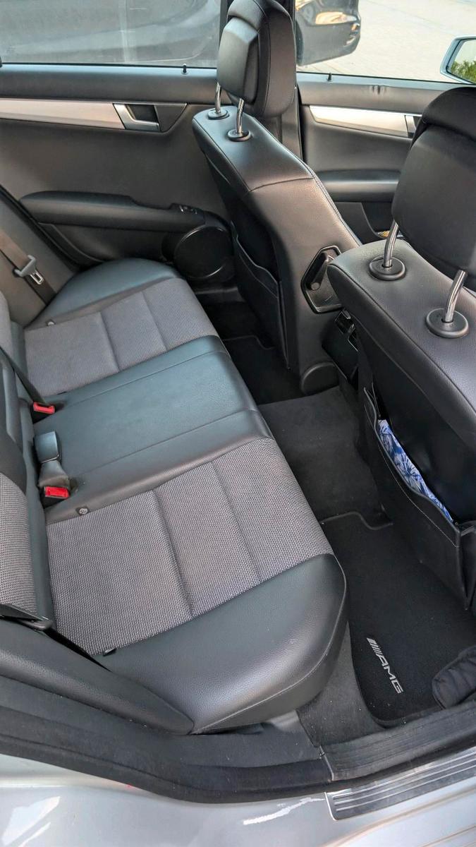 Mercedes-Benz C200 2012 — photo 6
