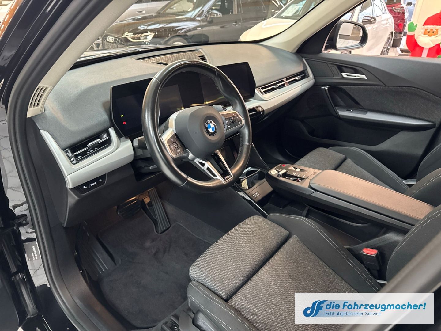 Fahrzeugabbildung BMW X1 20 d xDrive Park-Assistent Navi Digitales Coc