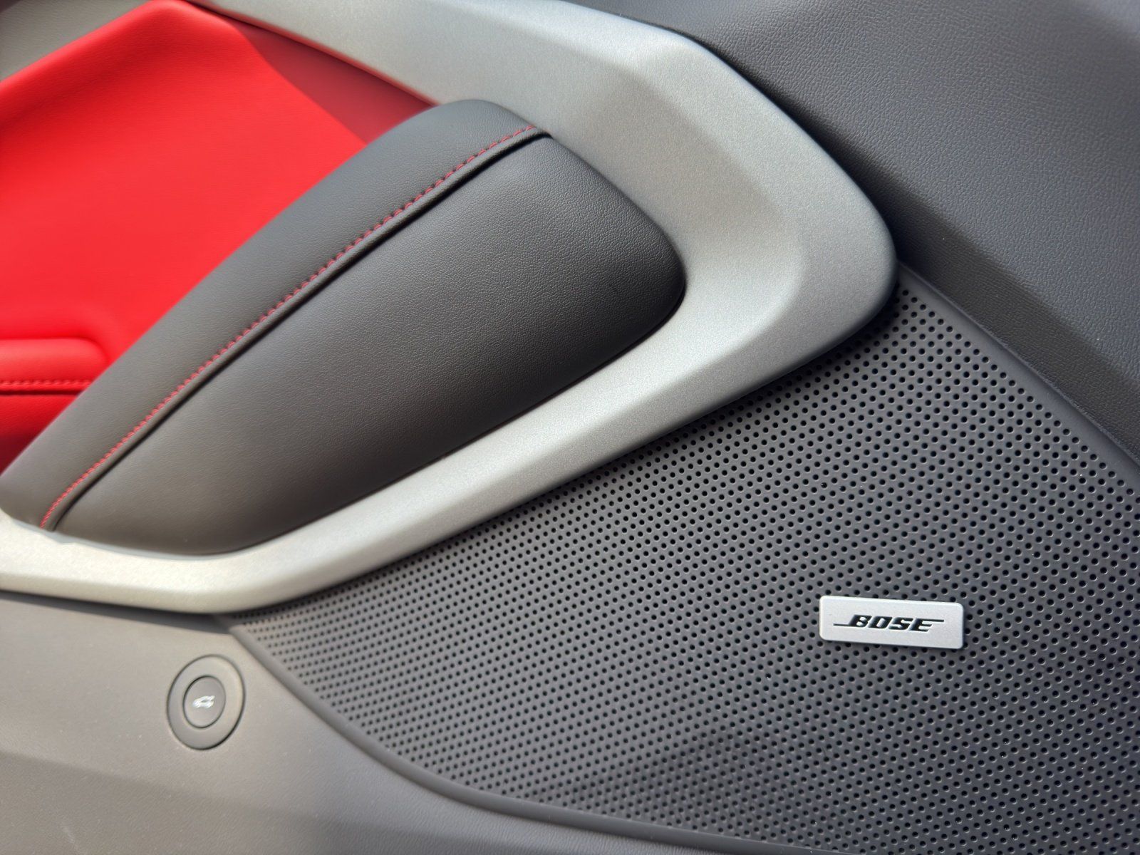 Fahrzeugabbildung Chevrolet Camaro Cabriolet Automatic RS PAKET/NAVI/RFK/TEM