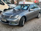 Mercedes-Benz C 250 C -Klasse Lim. C 250 CGI BlueEfficiency