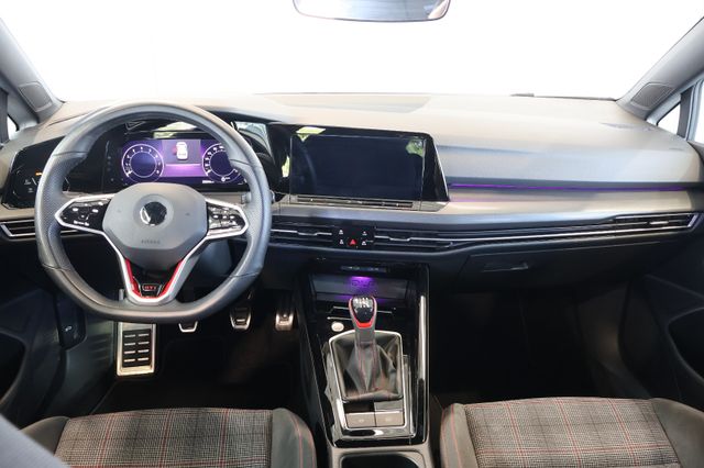 Volkswagen Golf VIII GTI 2.0 TSI AID+LED+CARPLAY+AMBIENT