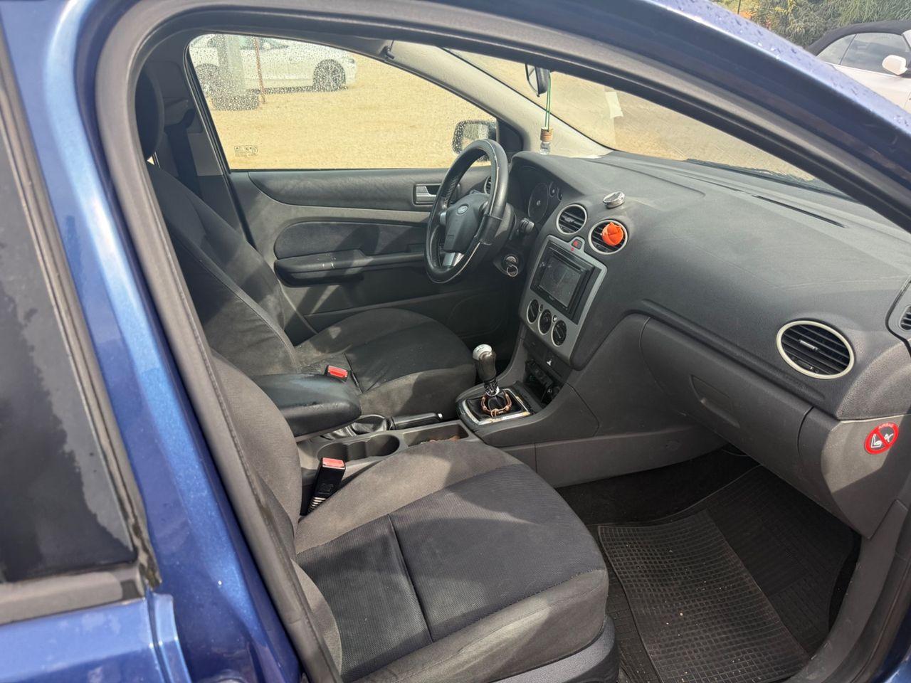 Ford Focus 2008 — photo 6