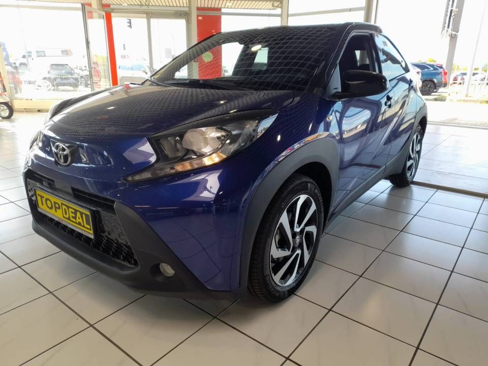 2025 Toyota Aygo (X)