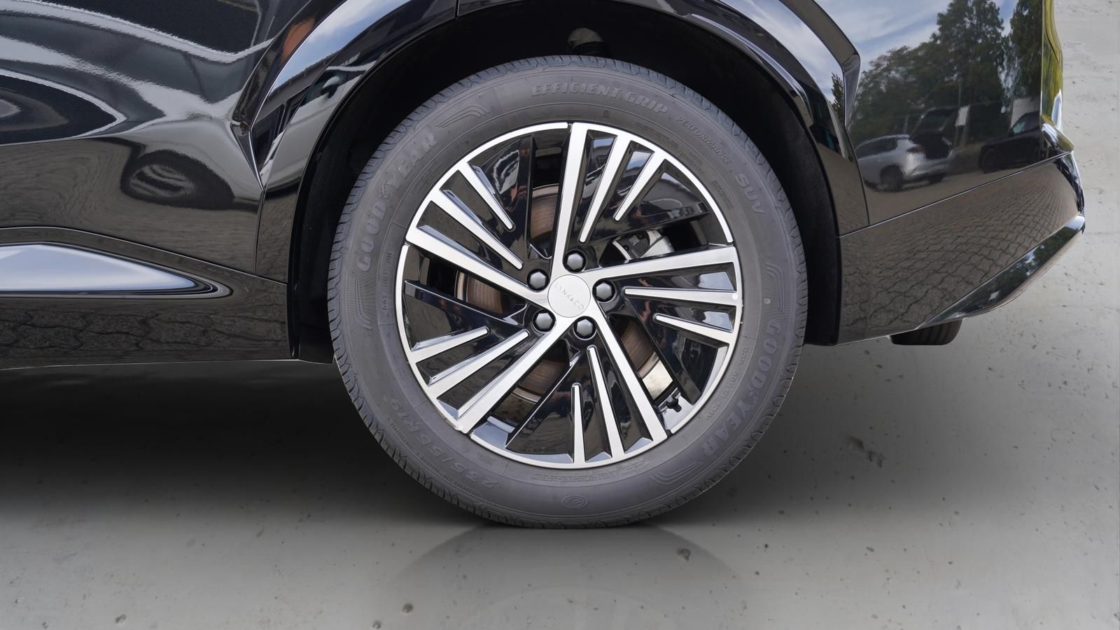 Lynk & Co 08