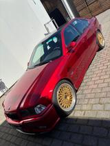 BMW E36 328i - rote BMW 328