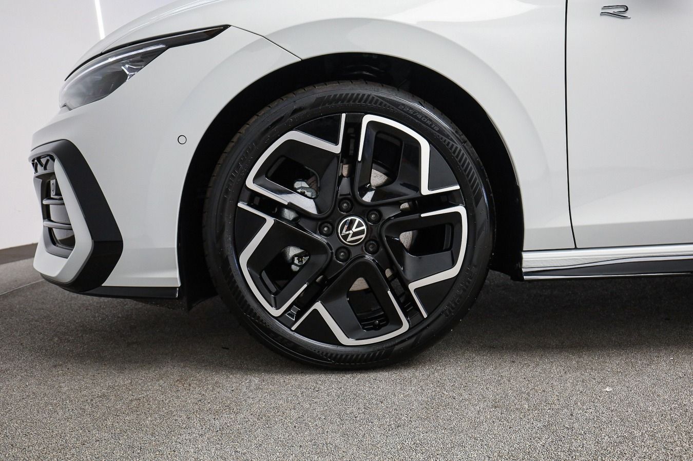 Volkswagen Golf - Bild 7