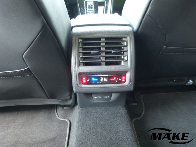 Golf Variant 1.5 eTSI DSG, R-Line, Standheizung,