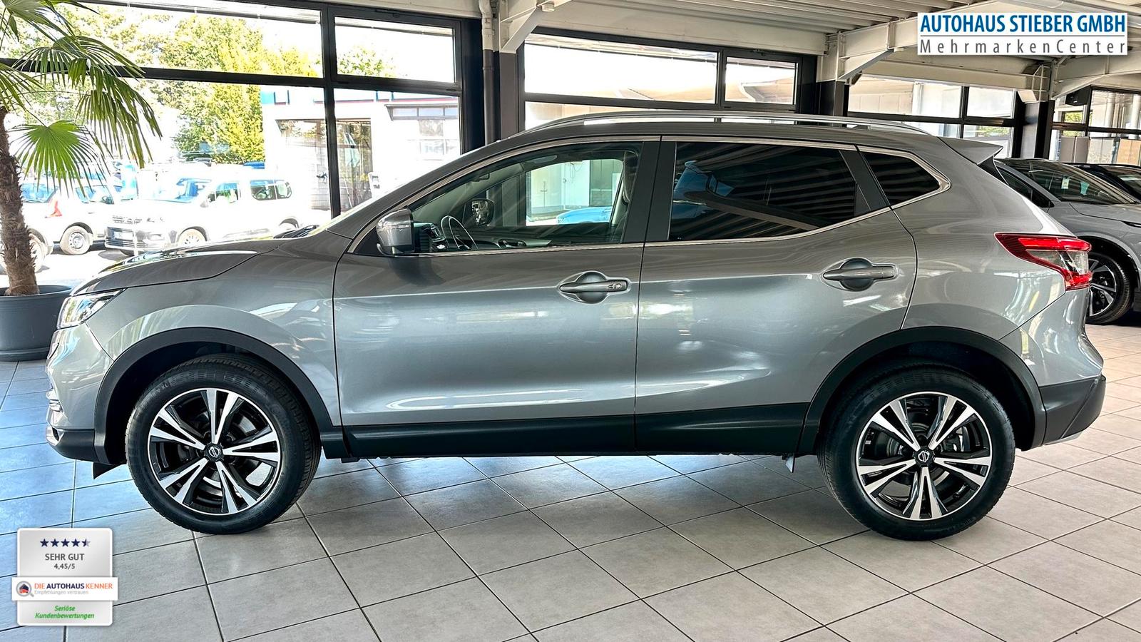 Nissan Qashqai N-Connecta PANO+360°KAM+NAVI+SHZ 117 ...