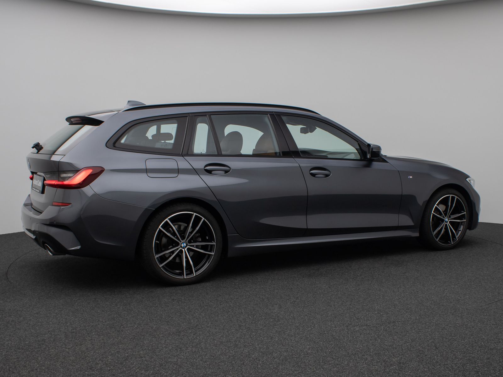 Fahrzeugabbildung BMW 320d xD M Sport Laser DAB Lenkrhzg Komfort Alarm