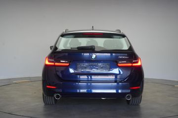 BMW 330 - 6