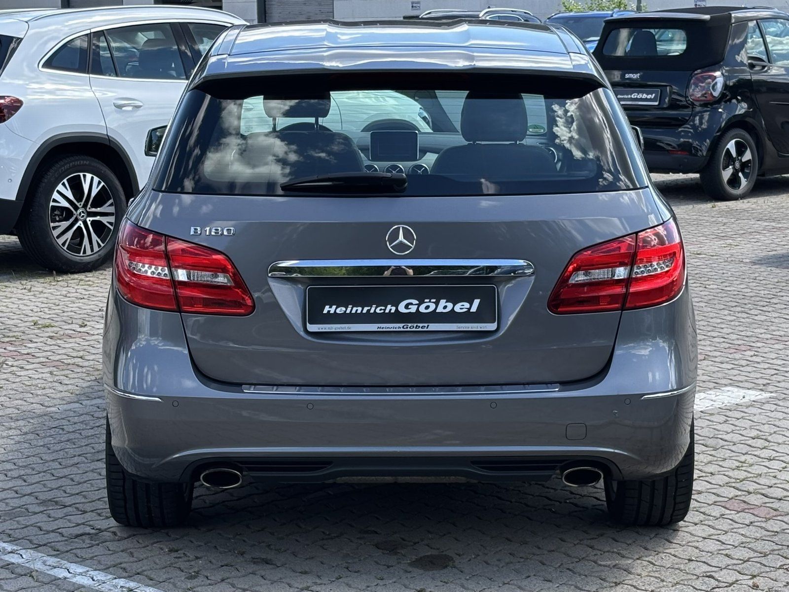 Fahrzeugabbildung Mercedes-Benz B 180 LED*BLUETOOTH*SPIEGEL-PAKET*SCHECKHEFT
