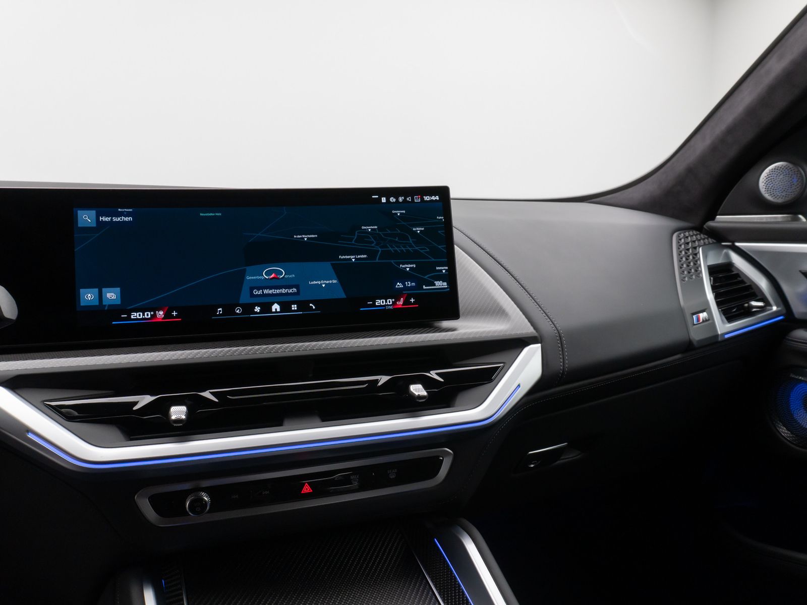 Fahrzeugabbildung BMW XM 360° HUD DAB B&W Massage SoftCl AHK 23Zoll