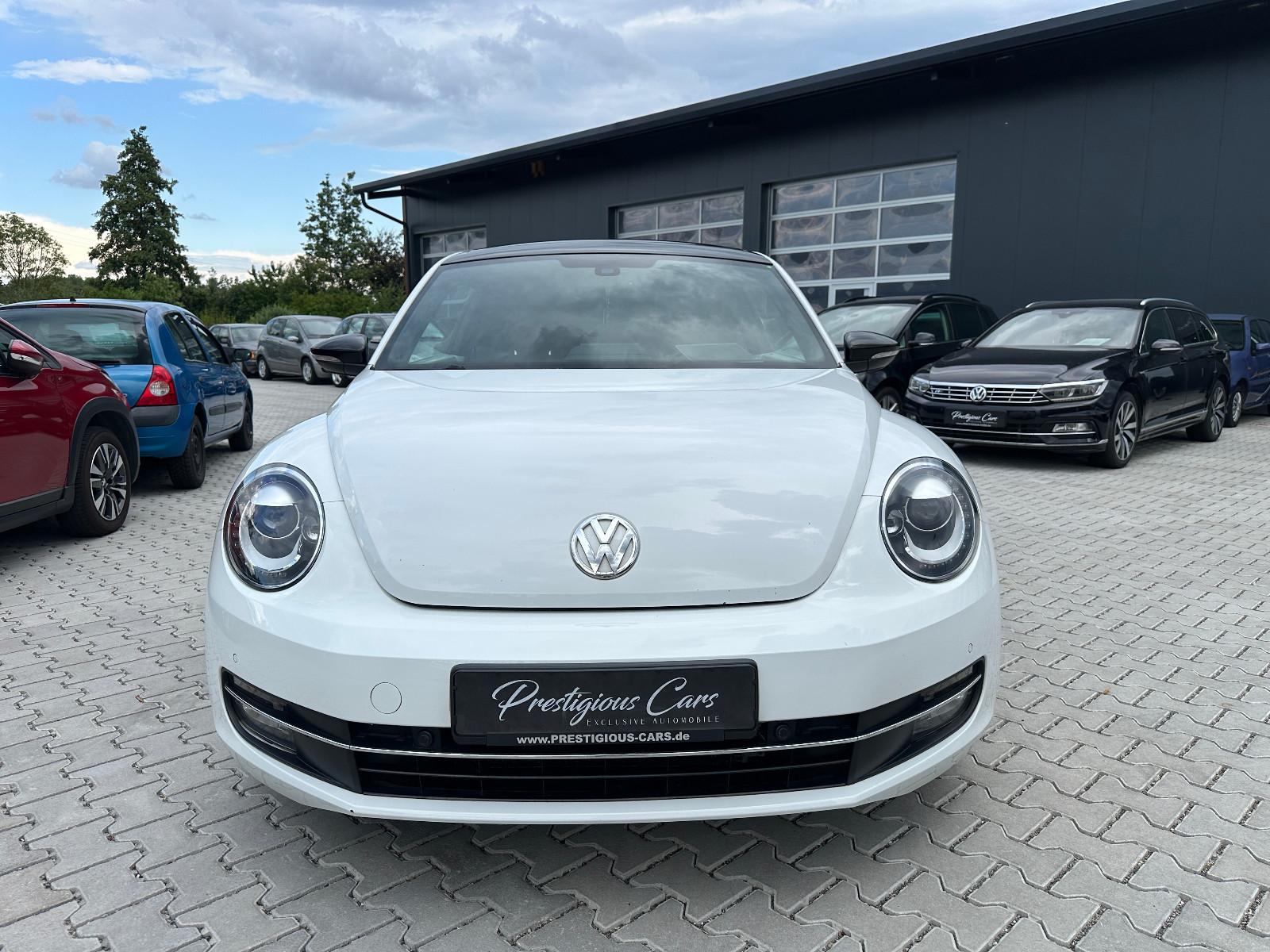 Volkswagen Beetle 2.0TFSI Sport Pano PDC LED BT GulliDeckel