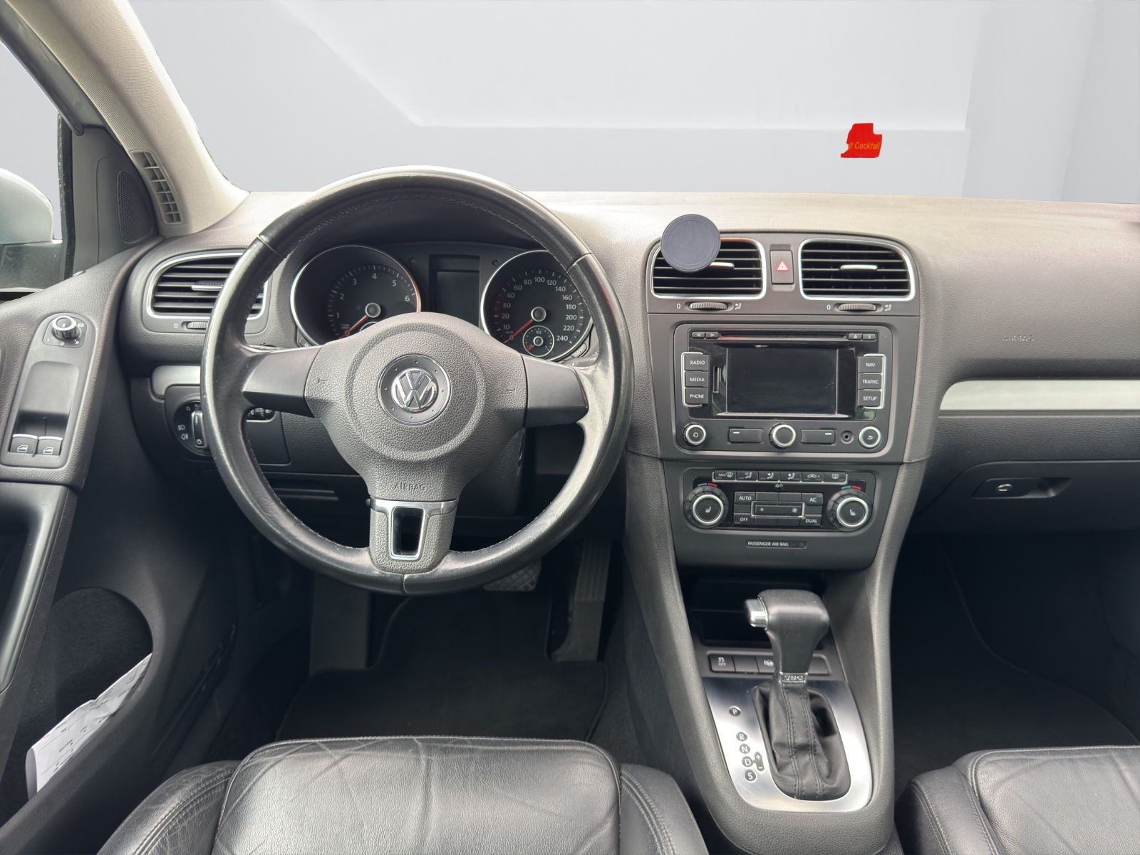 Fahrzeugabbildung Volkswagen Golf VI Highline*Automatik*Schiebedach*Vollleder