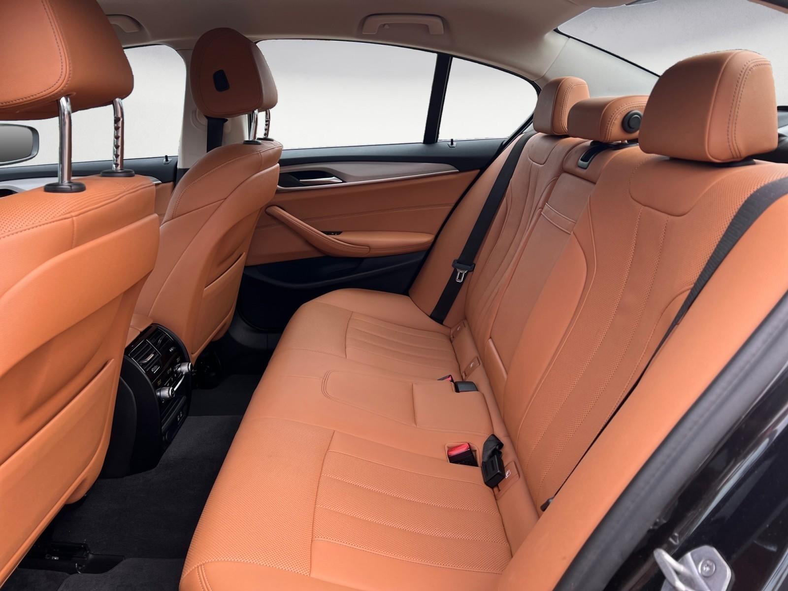 BMW 520 d Limousine Navi Tempom.aktiv Standheizung AH, миниатюра 14