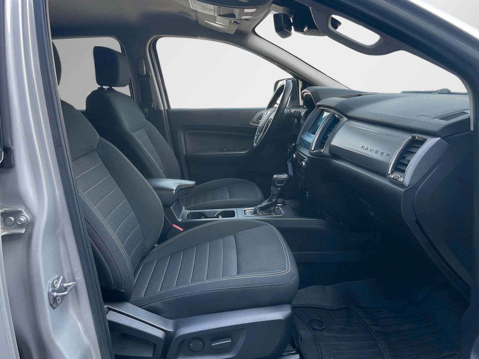 Fahrzeugabbildung Ford Ranger*CarPlay*Standhz*Tempo*Kamera*Spurhalteass