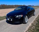 Volvo C70 2.4i Momentum - Volvo C70 mit Benzin-Antrieb: Cabrio, 2.4