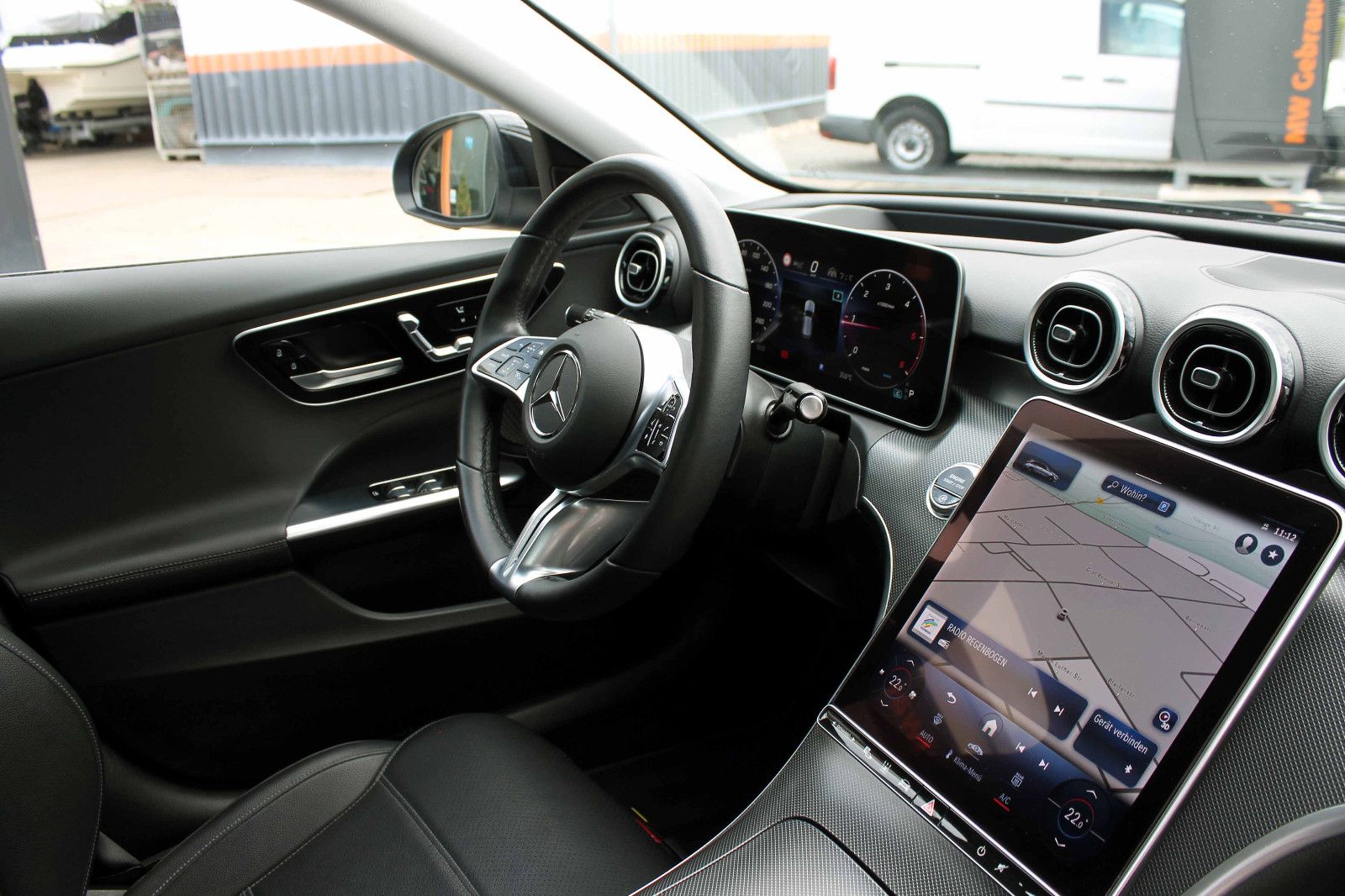 Fahrzeugabbildung Mercedes-Benz C220d T-Modell Avantgarde LED ACC 360° AHK AMBI