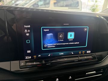 Volkswagen Caddy Maxi eHYBRID DSG STYLE LED ACC KAM 7SITZ