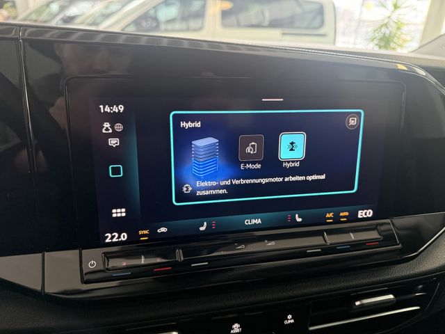 Volkswagen Caddy Maxi eHYBRID DSG STYLE LED ACC KAM 7SITZ