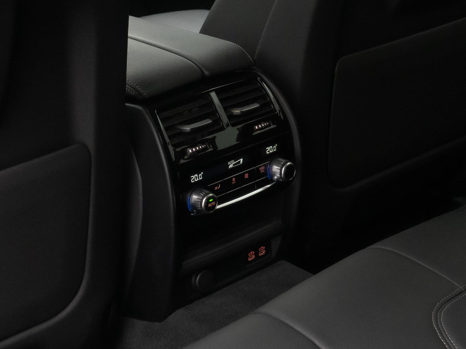 BMW 520 d Luxury Line HUD DAB Laser Kamera Sport Komf, миниатюра 28