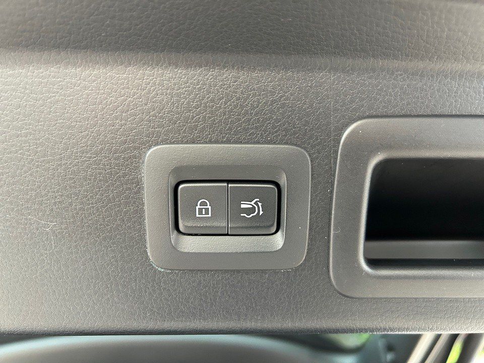 Fahrzeugabbildung Mazda CX-30 SKY-G 150 HOMURA 1HD GARANTIE4/28 LED+NAV+
