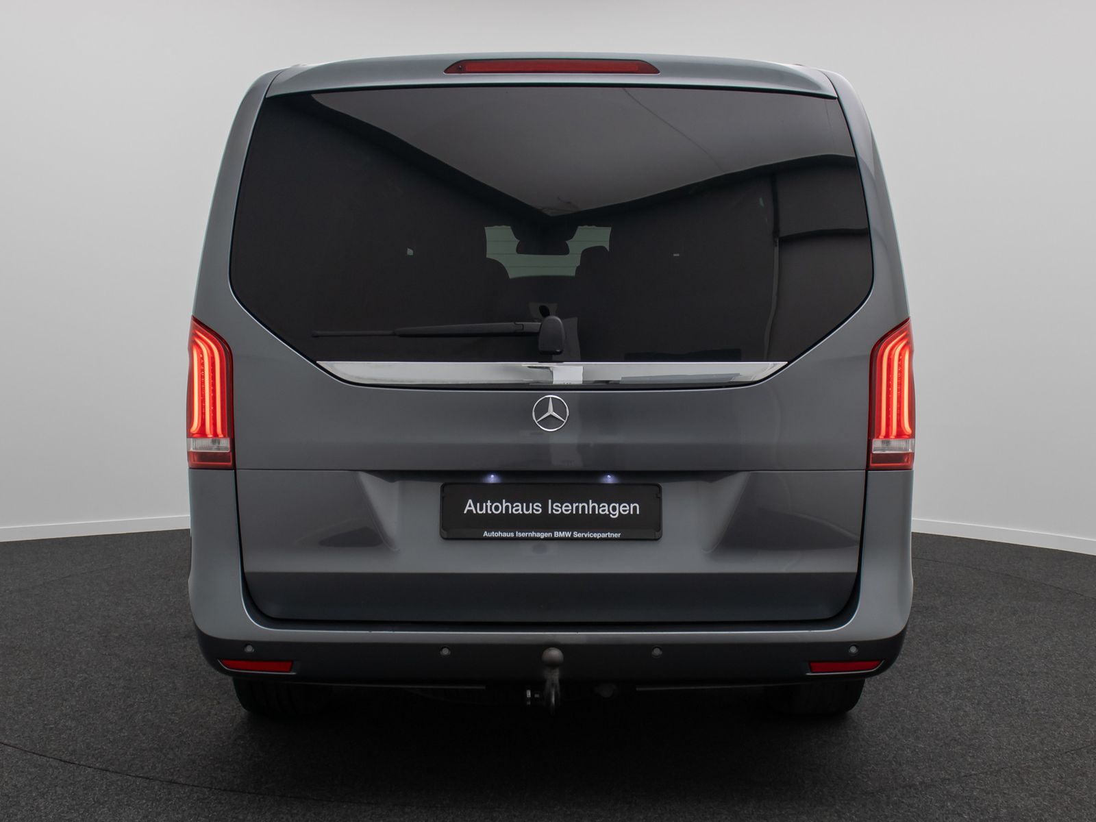 Fahrzeugabbildung Mercedes-Benz V 250 ACC Kamera Burmester AHK TischPaket 19Zoll
