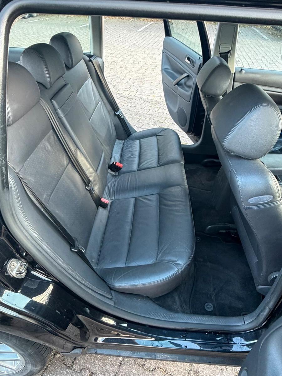 Volkswagen Passat 2005 — photo 11