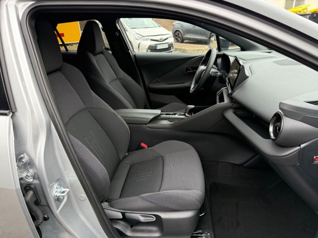 C-HR Plug-In Hybrid FWD Team Deutschland