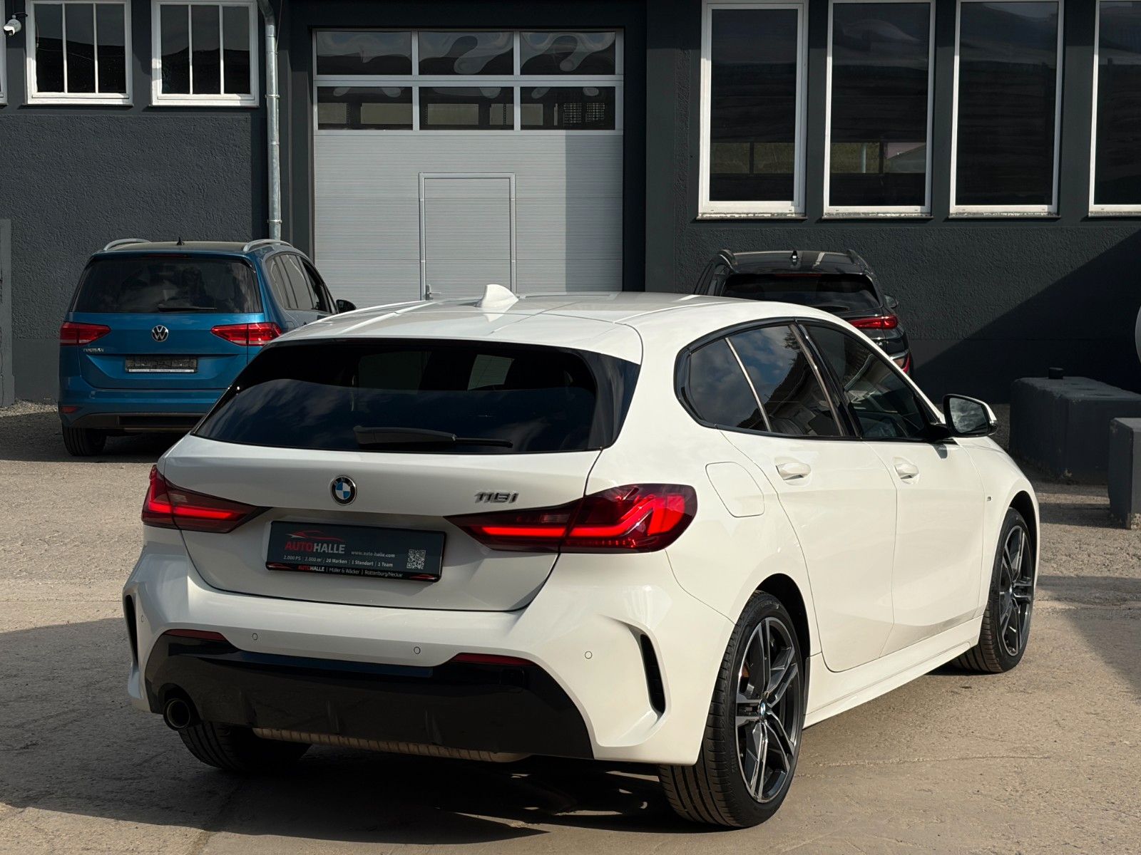 Fahrzeugabbildung BMW 118i M Sport SHZ HiFi Adap. LED PDC TEMP CarPlay