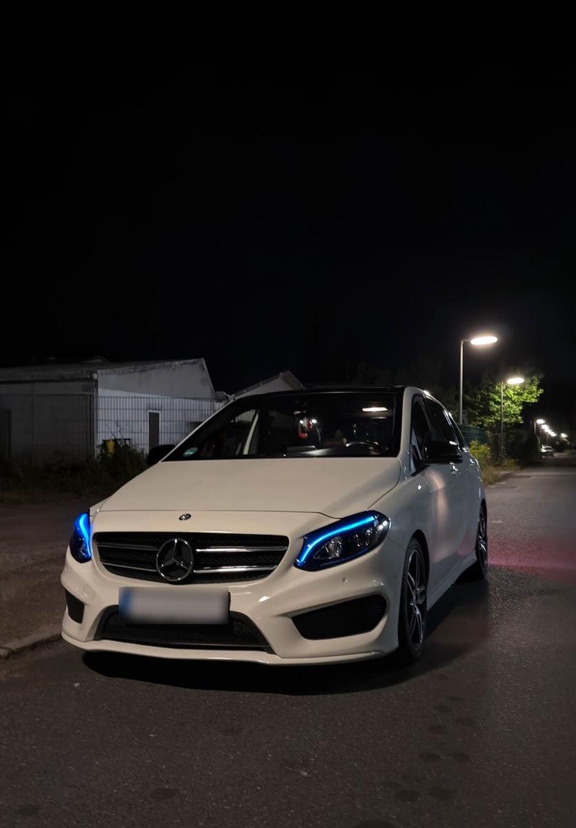Mercedes-Benz B 220