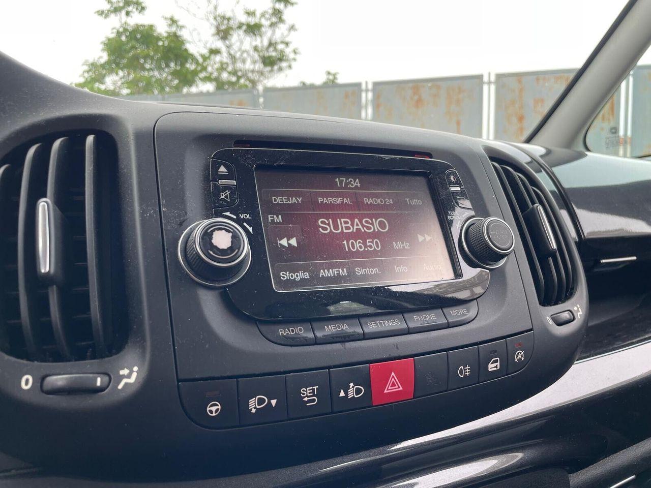 Fiat 500L 2015 — photo 12
