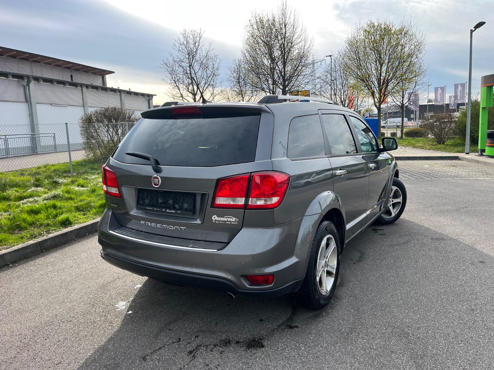 Fiat Freemont Lounge AWD (AUTOMATIK)